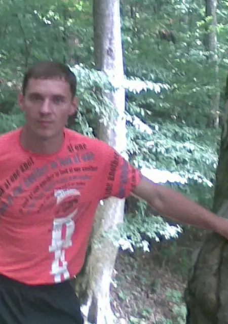 Артем из Белореченска, ищу на сайте знакомства на одну ночь