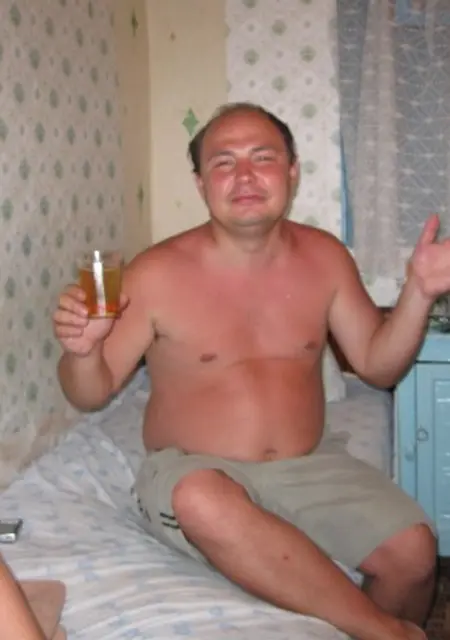 Леха из Таганрога, ищу на сайте знакомства на одну ночь