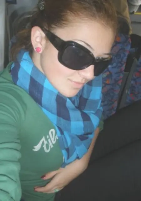 Варвара из Мурманска, ищу на сайте знакомства на одну ночь