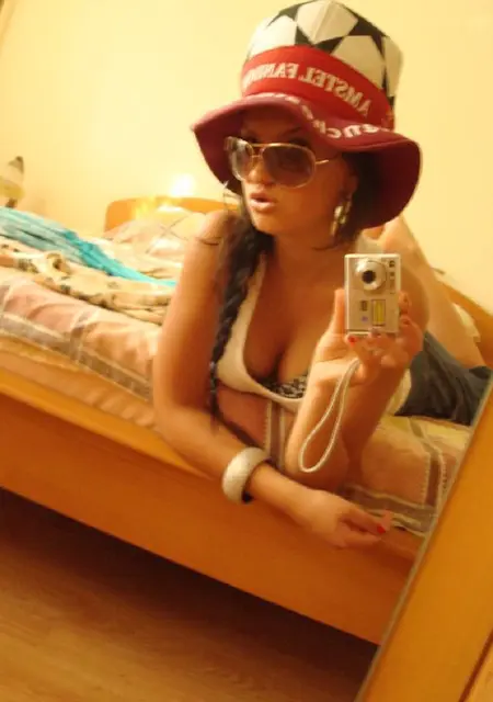 Я Злата, 20, из Демьянова, ищу знакомство для постоянных отношений