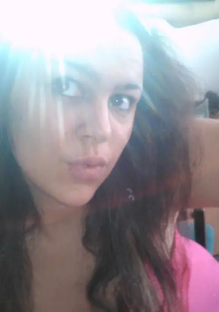 Лариса из Можги, мне 21, познакомлюсь для общения