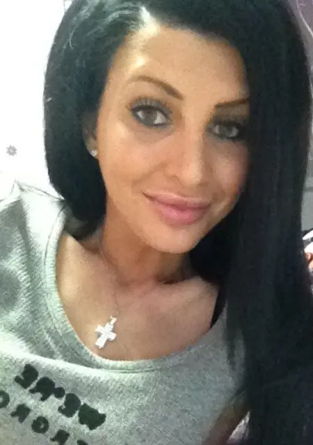 Я Мария, 25, из Кармаскал, ищу знакомства без обязательств