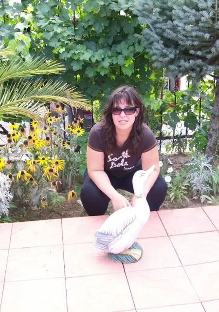 Я Алина, 25, знакомлюсь для постоянных отношений в Новороссийске