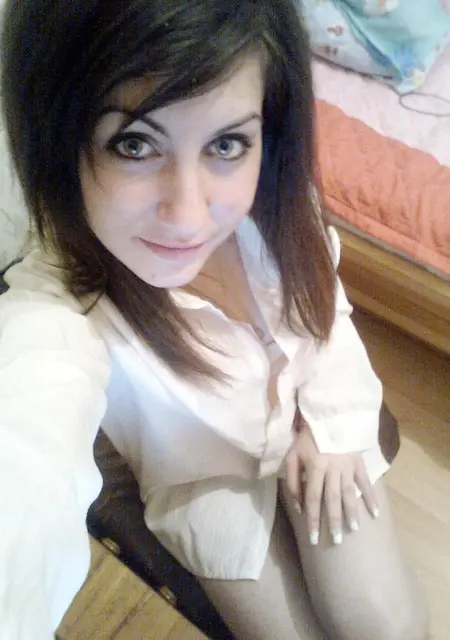 Я Ангелина, 18, из Куртамыша, ищу знакомство для постоянных отношений