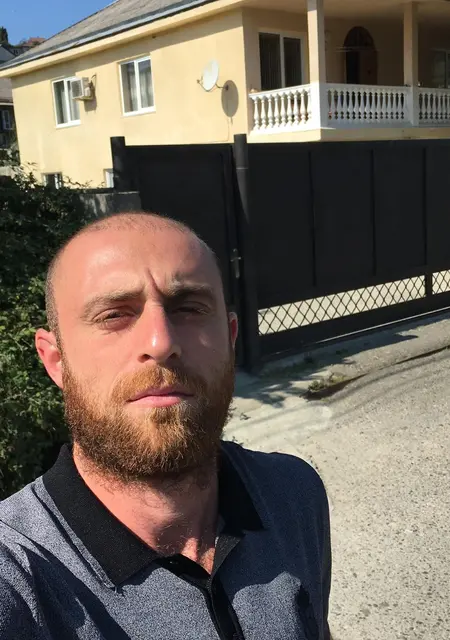 Asher из Сочи, мне 39, познакомлюсь для дружбы