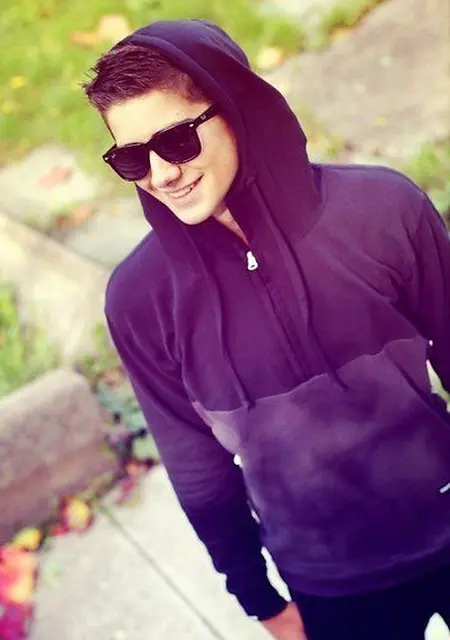 Я Саша, 30, знакомлюсь без обязательств в Чебоксарах