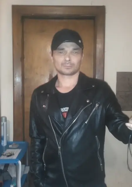 Я Vaikon, 43, знакомлюсь для дружбы в Абакане