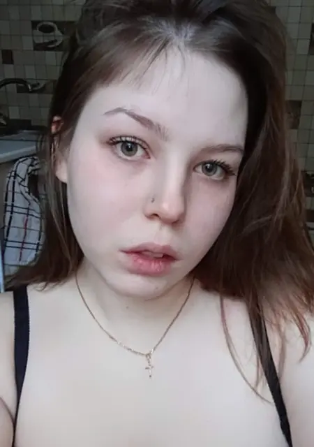 Я Ална, 21, знакомлюсь для приятного времяпровождения в Самаре