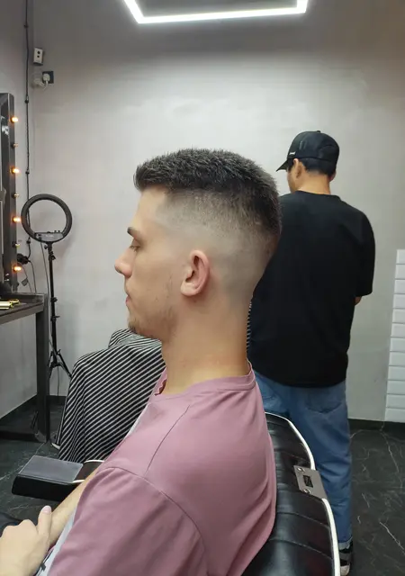 Артем из Режа, мне 26, познакомлюсь без обязательств