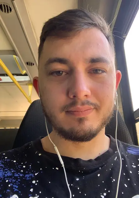 Я Эдуард, 29, знакомлюсь без обязательств в Краснотурьинске