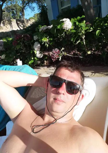 Максим из Бреста, мне 38, познакомлюсь на одну ночь