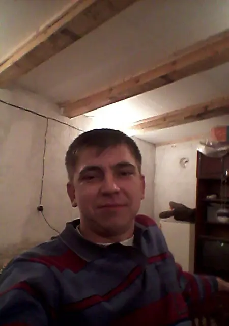 Я Vasiliy, 37, из Черемхова, ищу знакомства без обязательств