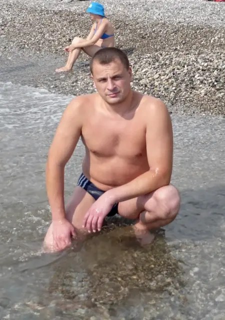 Александр из Златоуста, мне 50, познакомлюсь на одну ночь