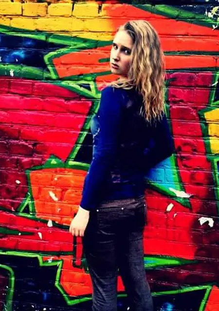 Снежана из Владимира, ищу на сайте постоянные отношения