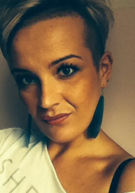 Я Инна, 26, из Шелехова, ищу знакомства на одну ночь