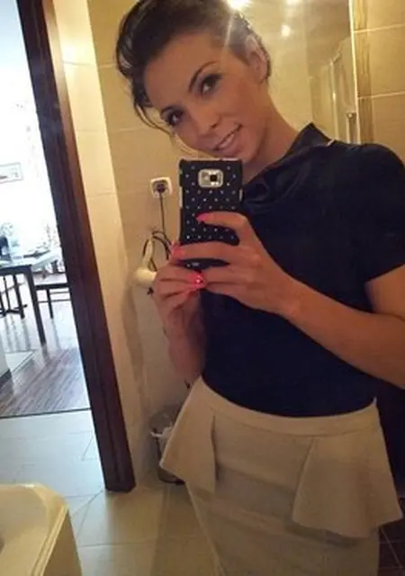 Я Ангелина, 22, знакомлюсь для постоянных отношений в Суровикине