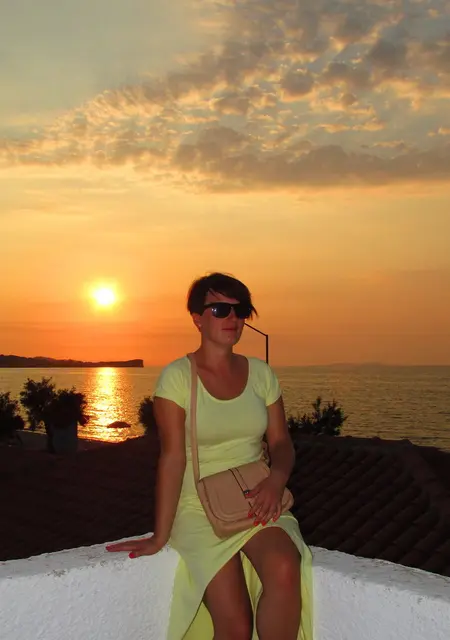 Евгения из Сергача, мне 25, познакомлюсь для общения