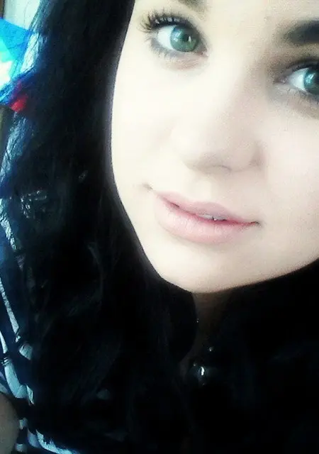 Варвара из Балтийска, мне 18, познакомлюсь на одну ночь