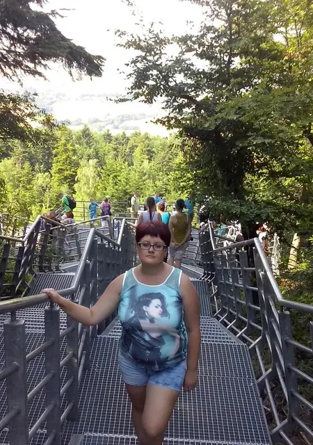 Я Алёна, 26, из Новодвинска, ищу знакомство для постоянных отношений