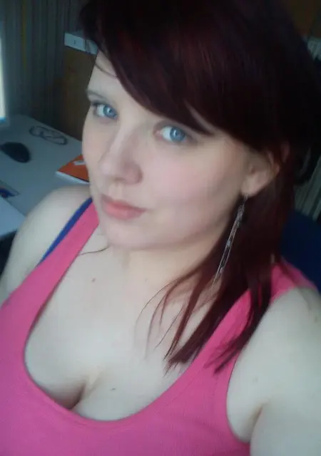 Анфиса из Рошаля, мне 22, познакомлюсь на одну ночь