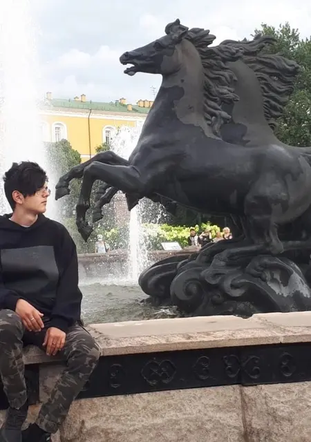 Я Тимур, 21, знакомлюсь для открытые отношения в Сургуте