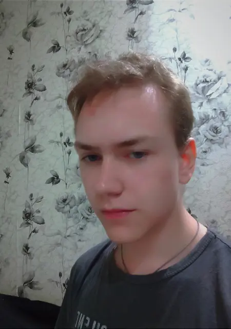 Я Серёга, 19, знакомлюсь для приятного времяпровождения в Новоалтайске