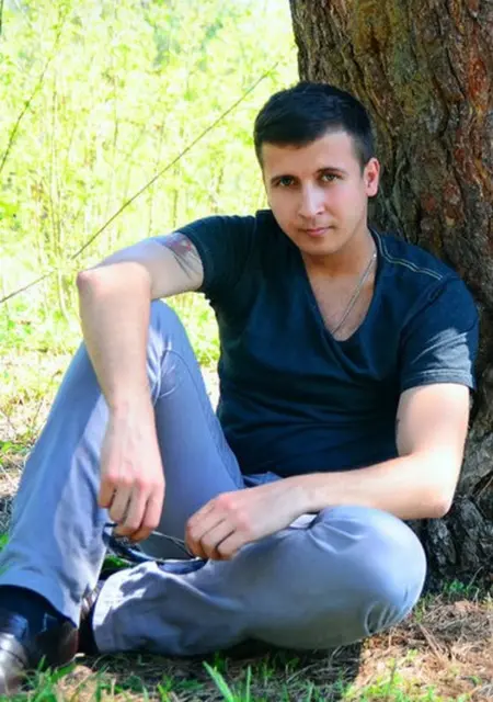 Василий из Бердянска, ищу на сайте приятное времяпровождение