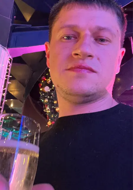 Александр из Москвы, мне 34, познакомлюсь для открытые отношения