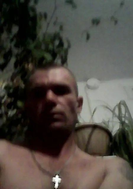 Leoniq из Арсеньева, мне 41, познакомлюсь на одну ночь