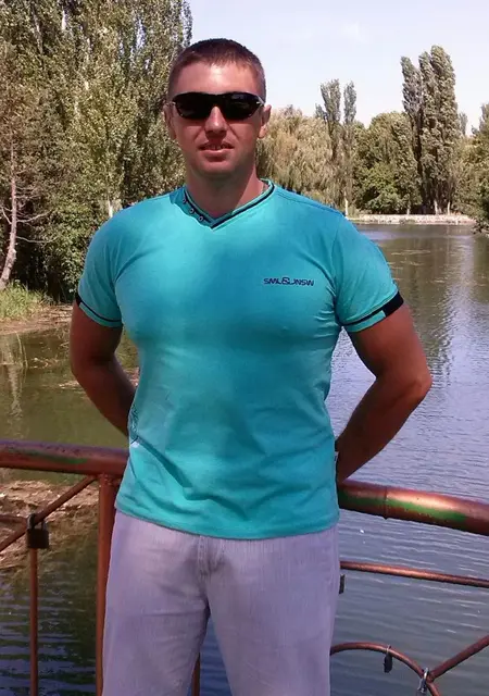 Я Юрий, 43, знакомлюсь без обязательств в Керчи