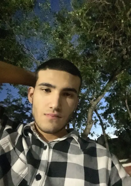 Я Алимхан, 19, знакомлюсь без обязательств в Хасавюрте