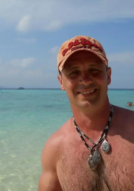 Олег из Серпухова, мне 46, познакомлюсь для приятного времяпровождения