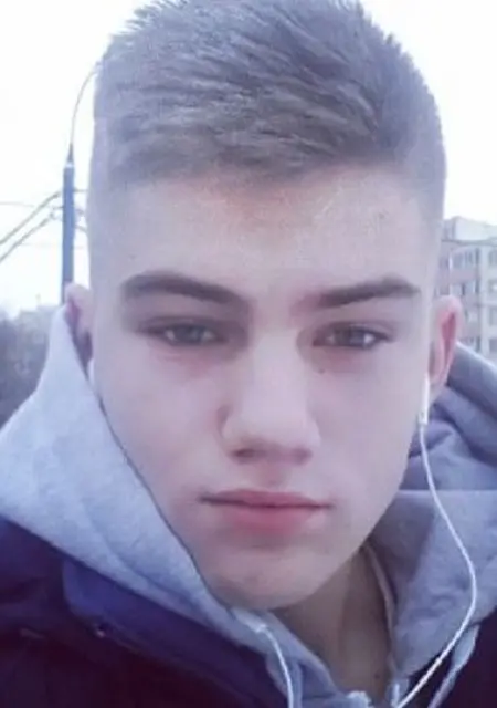 Я Саша, 19, знакомлюсь без обязательств в Кирове