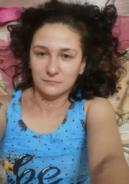 Я Марина, 40, знакомлюсь для постоянных отношений в Нефтеюганске