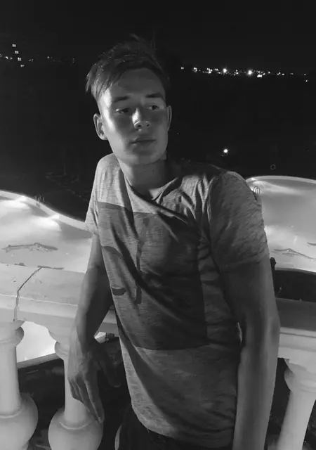 Я Алексей, 29, знакомлюсь на одну ночь в Королеве