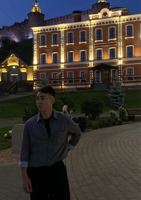 Денис из Череповца, ищу на сайте знакомства на одну ночь