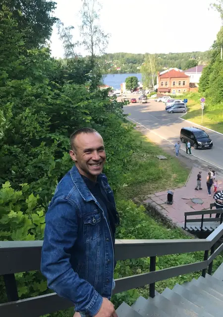 Makc из Шарьи, мне 33, познакомлюсь на одну ночь