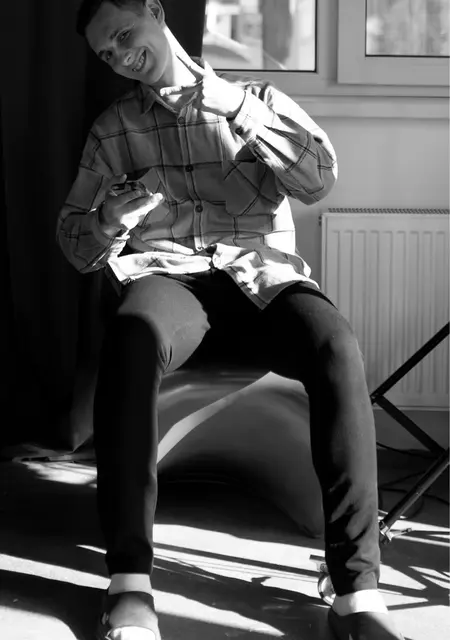 Я Давид, 23, из Астрахани, ищу знакомства без обязательств