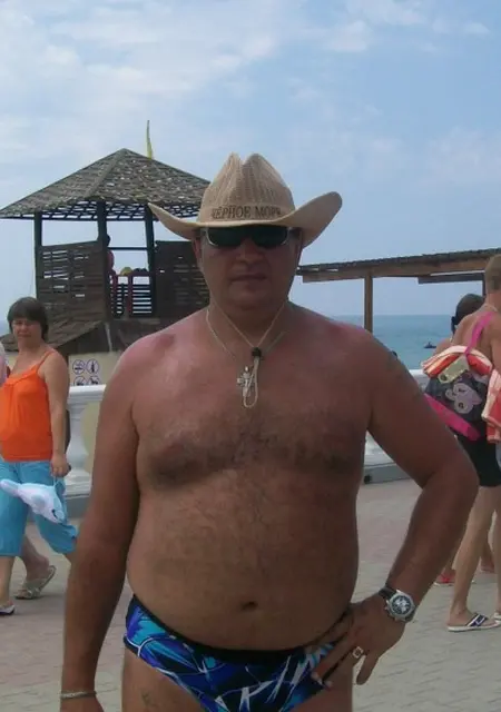 Я Andrey, 53, из Нового Уренгоя, ищу знакомство для дружбы