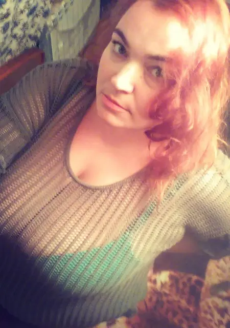Сандра из Черняховска, ищу на сайте знакомства на одну ночь
