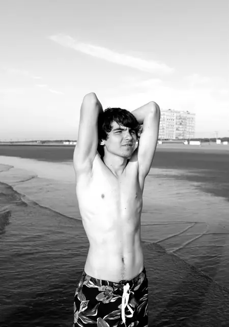 Mark Robs из Брюсселя, мне 35, познакомлюсь для вирта