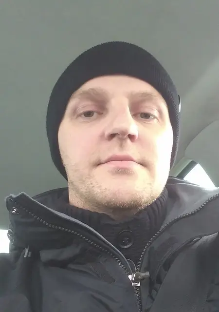 Я Dim, 41, знакомлюсь для дружбы в Речице