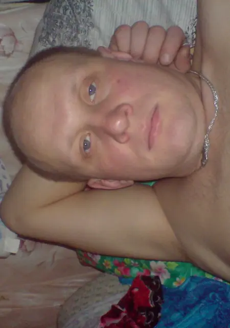 Я Андрей, 43, из Архангельска, ищу знакомства на одну ночь