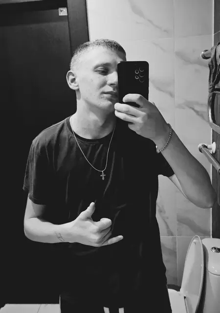 Илья из Великого Новгорода, ищу на сайте знакомства на одну ночь