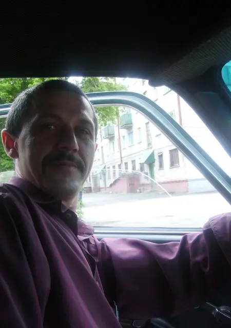 Я Roma, 55, знакомлюсь без обязательств в Кемерово