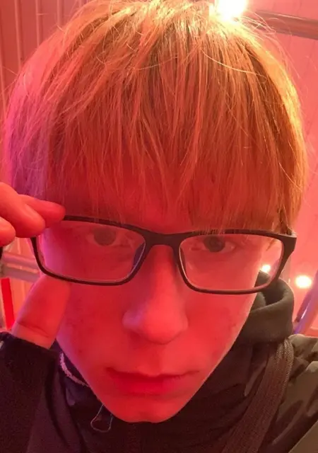 Ваня из Анапы, мне 20, познакомлюсь для общения