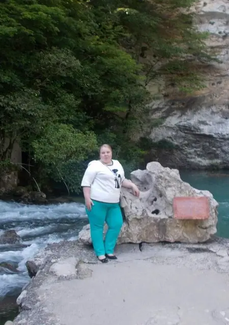 Валентина из Омска, ищу на сайте знакомства без обязательств