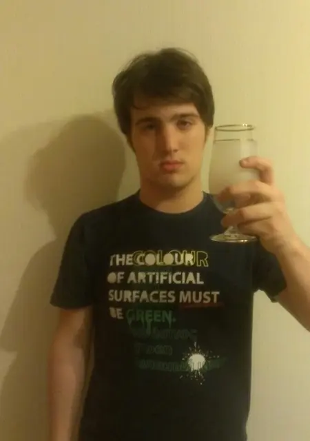 Даниил из Томска, мне 27, познакомлюсь на одну ночь