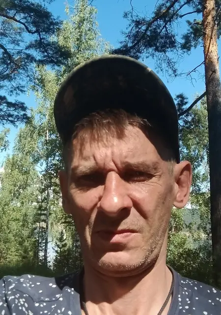 Димон из Ангарска, ищу на сайте знакомства на одну ночь