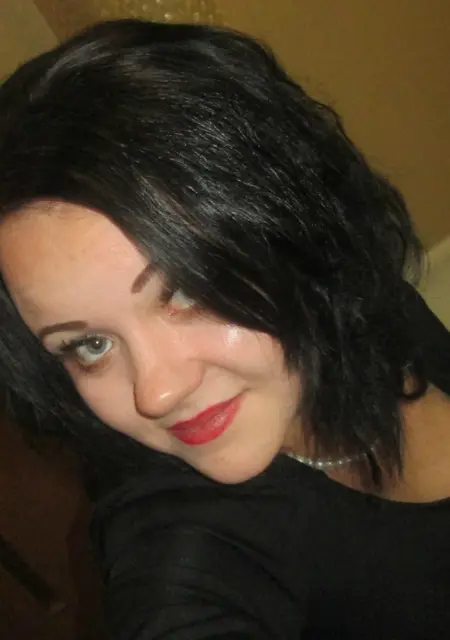 Я Алина, 31, из Ангарска, ищу знакомство для дружбы